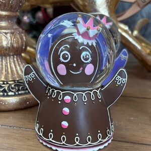 Brown gingerbread Snow Globe by Glitterville